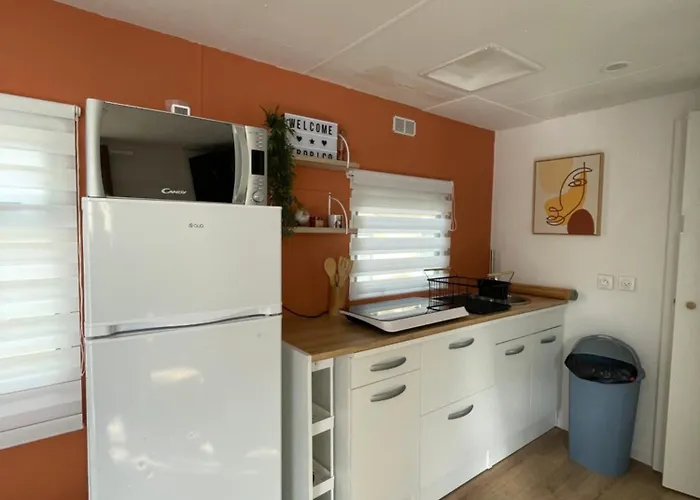 Camping Des Acacias